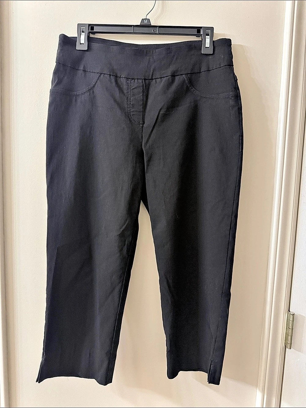 Ruby Rd. Black Cropped Pants Size 8